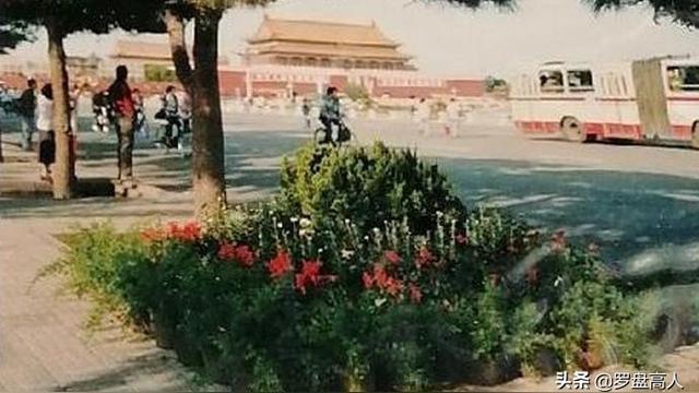北京老照片：1986年国庆节天安门广场的景象