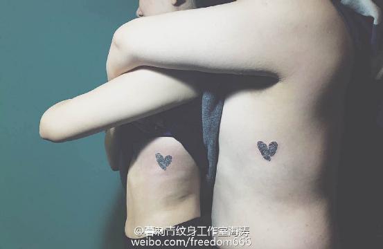情人节送女朋友什么礼物好_20
