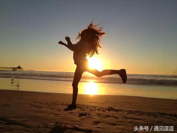 七夕送什么好情人节送礼物，你不妨用这4原则去挑选礼物