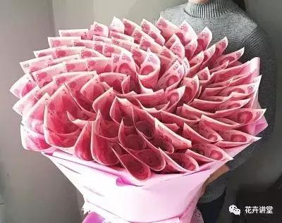 情人节送闺蜜什么礼物情人节，除了玫瑰花你还能送啥花
