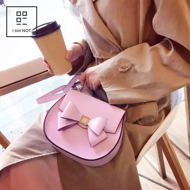 情人节送男朋友什么礼物包治百病｜情人节送什么巧克力 女人最爱的是包