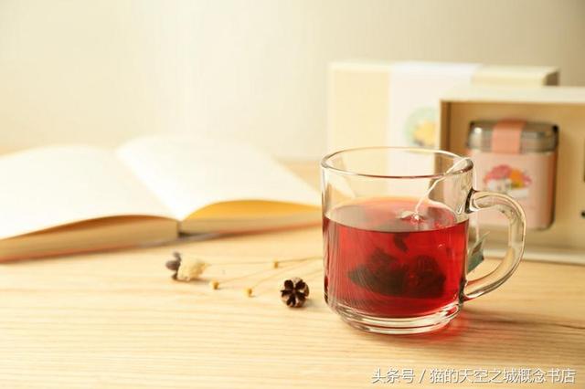 情人节送什么巧克力情人节攻略，送她与众不同的小清新礼物！男生实用，速度