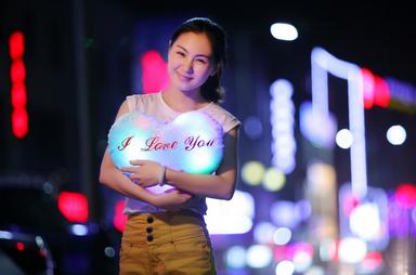 2017七夕送女朋友礼物排行榜 2017七夕情人节送女朋友什么礼物好 七夕送女朋友