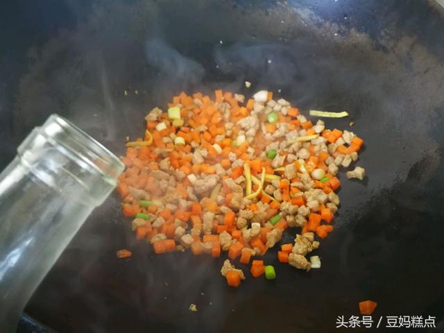 面點這樣做，粗中有細，美味又營養，大人小孩都喜歡 熱愛美食 第6张