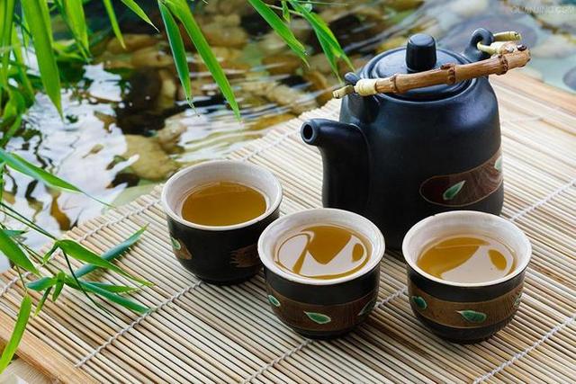男士礼物送什么高档,给一个成功男士送什么礼物好