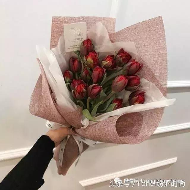 七夕送女朋友什么礼物好最有意义2018情人节送花攻略，比送玫瑰强一万倍~