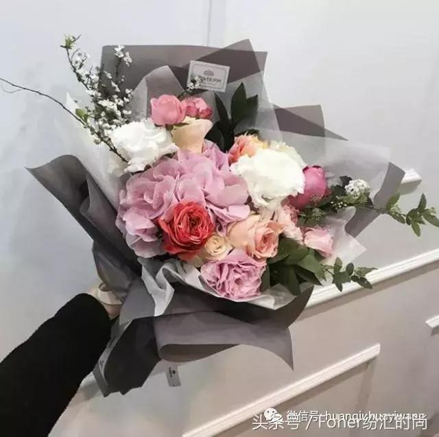 七夕送女朋友什么礼物好最有意义2018情人节送花攻略，比送玫瑰强一万倍~