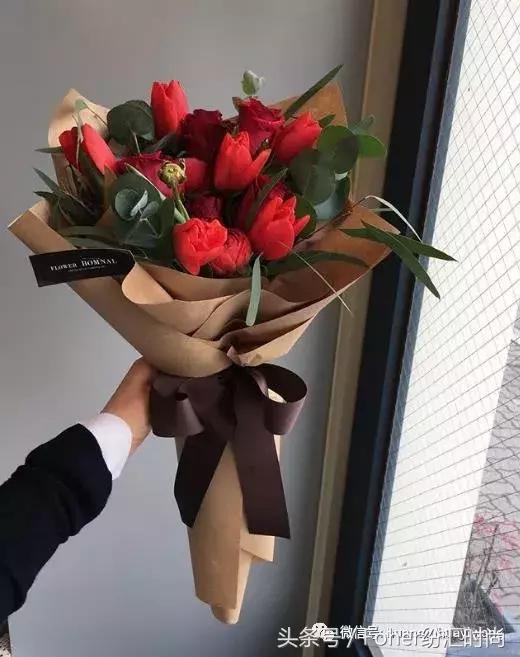 七夕送女朋友什么礼物好最有意义2018情人节送花攻略，比送玫瑰强一万倍~