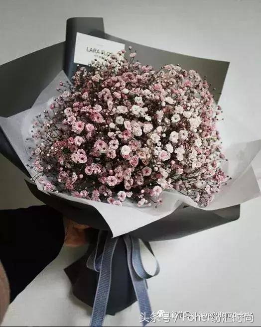 七夕送女朋友什么礼物好最有意义2018情人节送花攻略，比送玫瑰强一万倍~