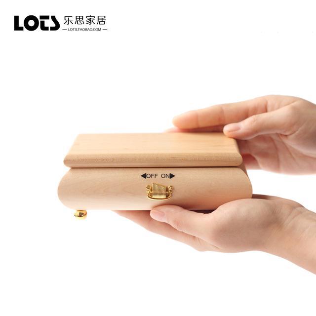 为什么八音盒很可怕 礼品定制网水晶音乐盒