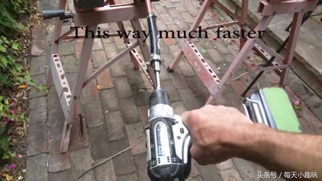 自制磁动力小车没有磁铁怎么办，diy教程：如何做一个动力车