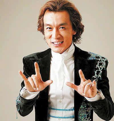 国内身价最高的主持人，身价5亿的节目主持人李咏病逝4年后