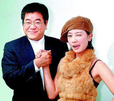 揭秘娛樂圈那些被「乾爹」捧紅的女星們 娛樂八卦吃瓜 第7张