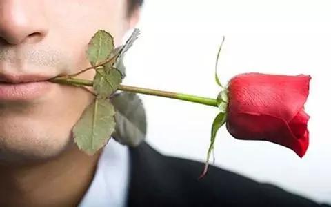 情人节送男朋友什么礼物好你知道送花的意义是什么吗？