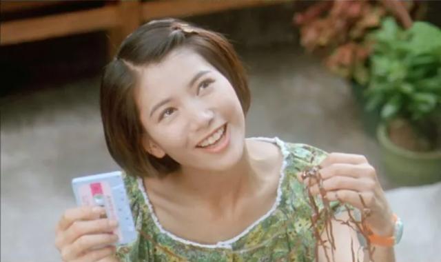 “召妓门”男神与“包养门”女星的瓜 情人节送什么礼物给女朋友