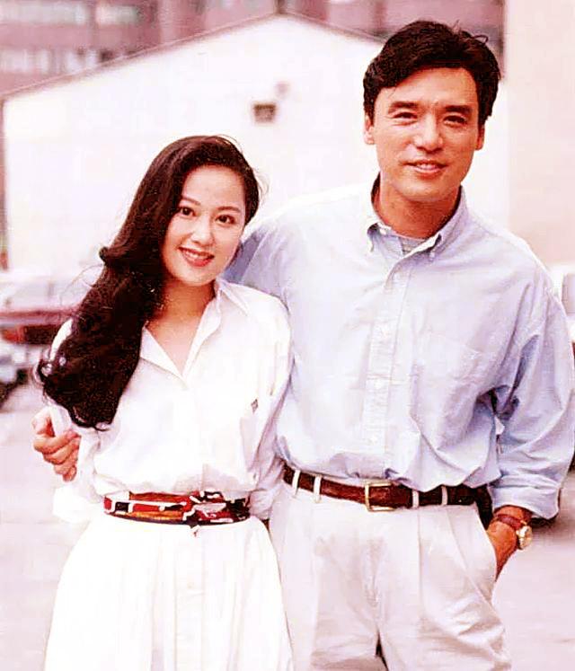 鍾鎮濤拒絕復婚：57歲再做父親，我是4個兒女的幸福爸爸 娛樂八卦吃瓜 第2张