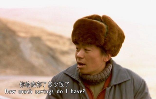 王寶強鄉下豪宅無人居住，綠色大門被人惡意刻字：到此一游 娛樂八卦吃瓜 第4张
