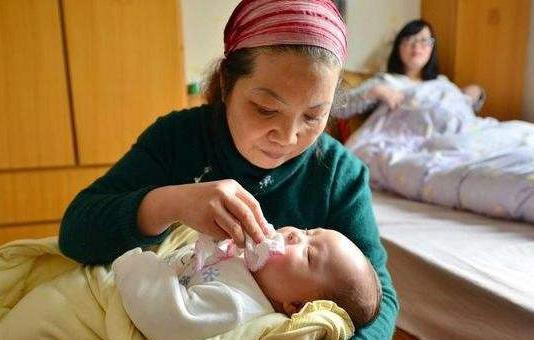 周公解梦女人梦见大蛇(女人梦见大蛇是什么预兆周公解梦)插图2