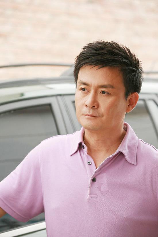 著名演員邢岷山：曾打抱不平被毀容，帶著平凡妻子拍戲 娛樂八卦吃瓜 第6张