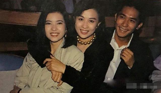 墓碑被污損墓地污跡斑斑，死後也不得安寧的藍潔瑛，堪稱大型悲劇 娛樂八卦吃瓜 第3张