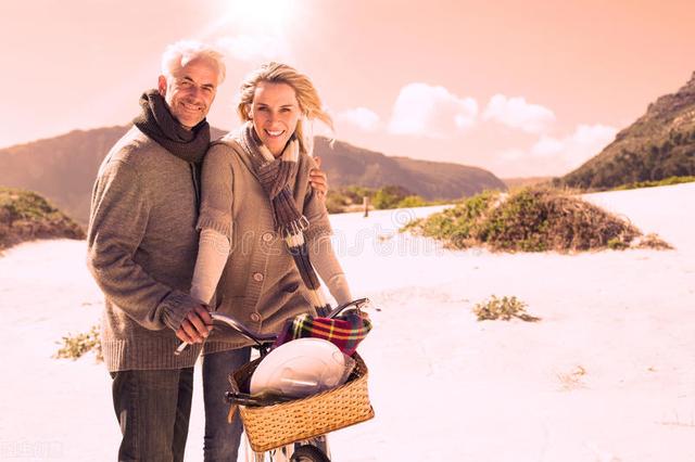 言情类日本网络电视推荐（日本最经典的十大爱情剧）