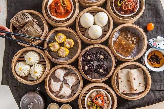 广州早茶店排名，广州这8家口碑极好的早茶店（10家老广推荐的粤式早茶代表）