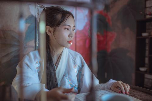 鹧鸪天代人赋辛弃疾（鹧鸪天·代人赋原文及翻译赏析）