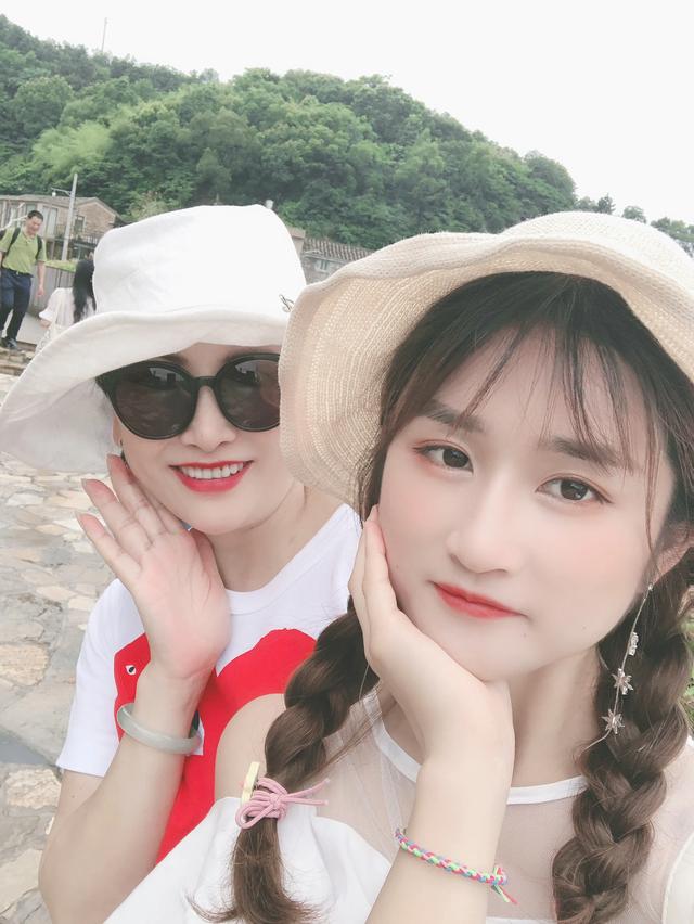 中年女人过生日送什么礼物合适,中年女性过生日送什么礼物好