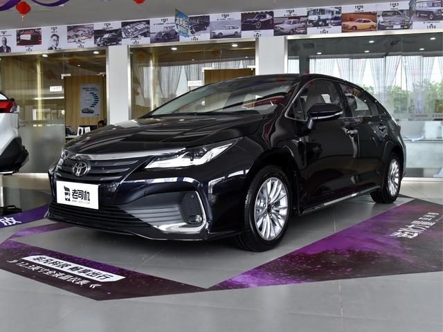 5.7L油耗，日系自动挡大家轿，三厢大空间很皮实，实拍亚洲狮