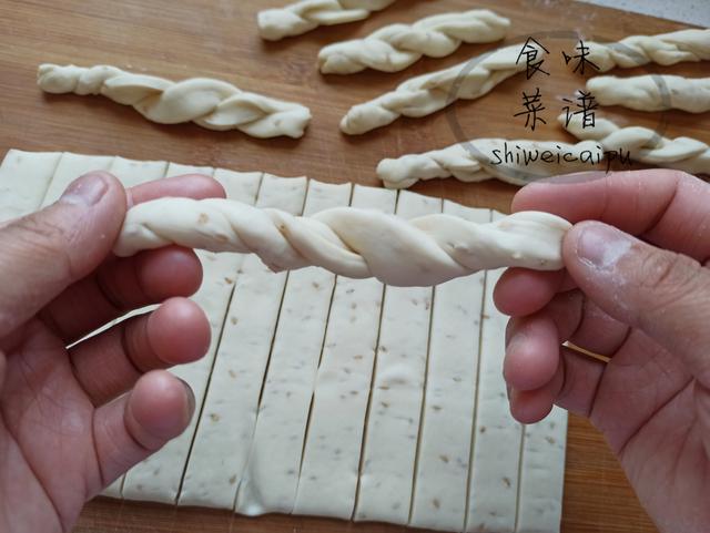 炸麻葉、炸麻花、炸蝦片，花錢學的配方，免費給你，建議收藏備用 熱愛美食 第18张
