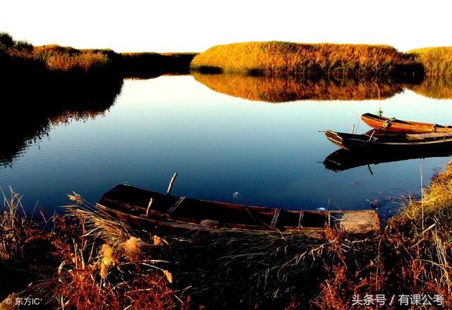 公务员基本工资怎么涨，还有2年一档5年一级