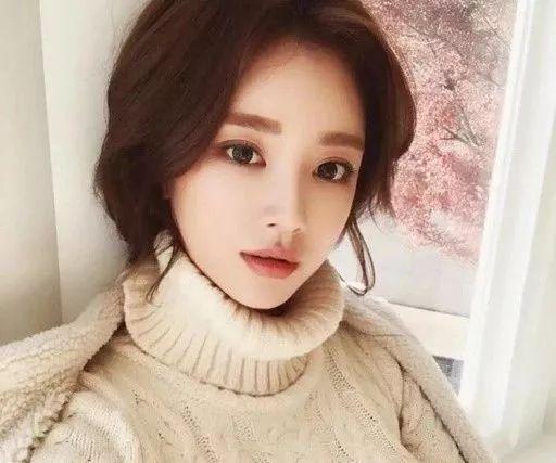 女生什么样的行为算那种暗示？ 送给女朋友的礼物