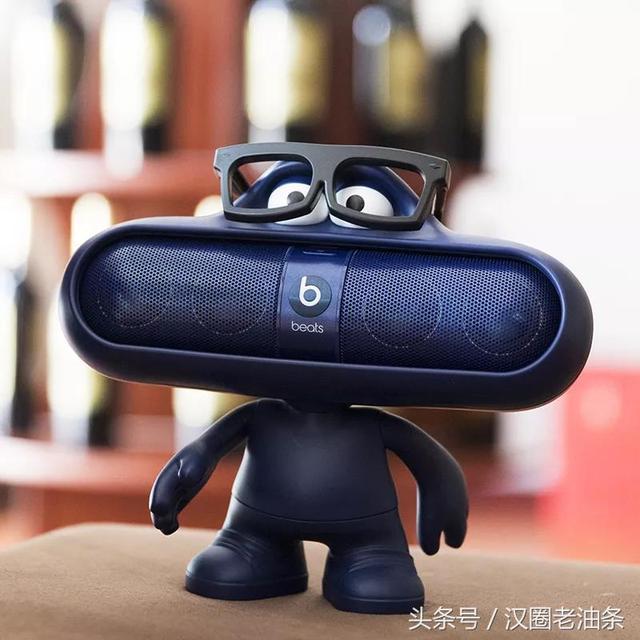 今年情人节流行送什么一份能继续过下一个情人节的送男生礼物指南