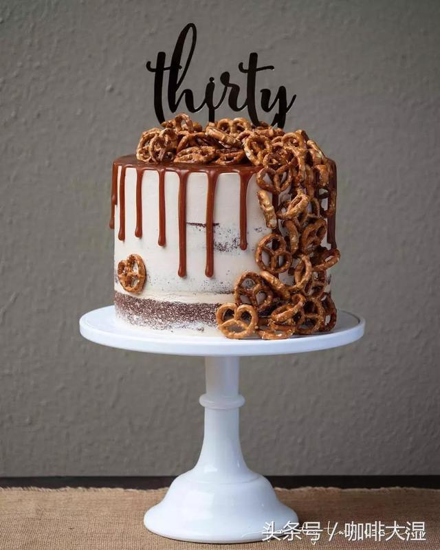 超级好吃的重磅芝士蛋糕入口即化，入口即化的冰牛奶芝士蛋糕