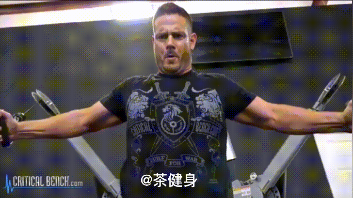 男性胸部發育怎麼辦？3個胸部高強度訓練動作從3個方面調節荷爾蒙 健身減肥達人 第8张