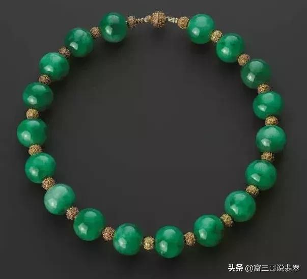 买翡翠什么品牌好,翡翠手镯品牌排行榜前十名