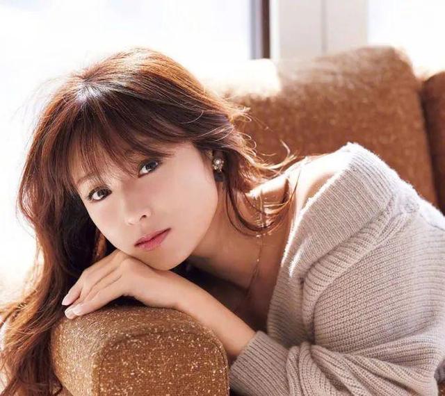 Kyoko Fukada Is Suffering From Adaptive Disorder Announces That She Will Leave The Entertainment Circle And Resign From Acting In July Japanese Tv Series Luju Bar