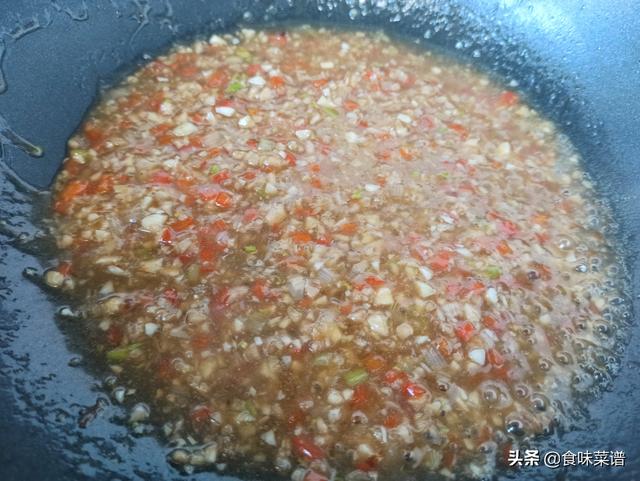 鵪鶉蛋的營養價值不亞於雞蛋，要常做給孩子吃，教你4種家常做法 熱愛美食 第13张
