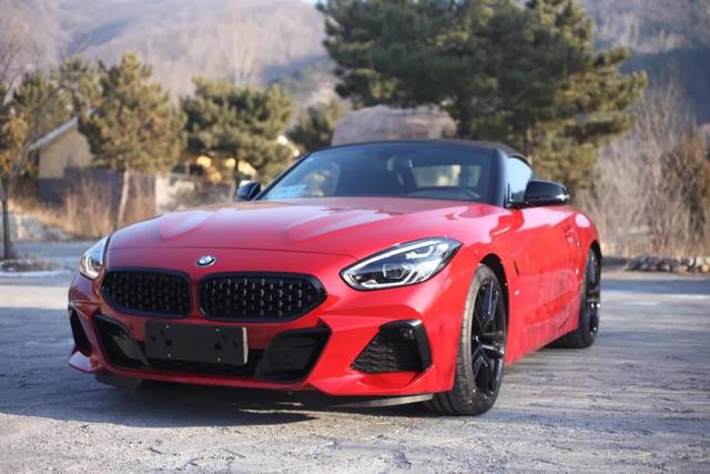 买下全新宝马Z4，除了情怀之外，Z4的好与不好全在这里了