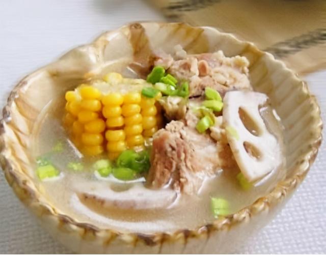 西班牙最性感的超模克拉拉，美麗又性感，身材還巨好，你喜歡嗎？ 街拍正妹 第5张