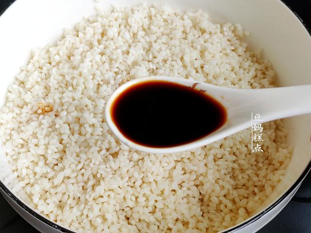 三伏天外出，遇到這葉子摘2片，一包一蒸，香到流口水 熱愛美食 第7张