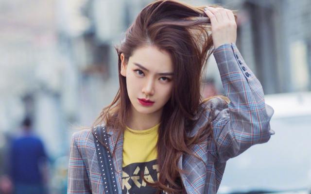 安以軒自降身價扶持的李承鉉，為何願意給戚薇當「家庭婦男」？ 娛樂八卦吃瓜 第3张