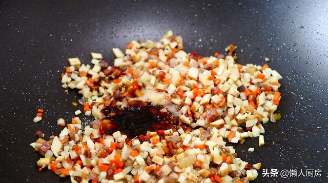 這是武漢糯米雞的做法，為何沒有雞肉，卻叫這個菜名？ 熱愛美食 第18张