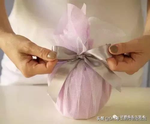 礼品袋包装蝴蝶结的打法,礼品包装蝴蝶结怎么系