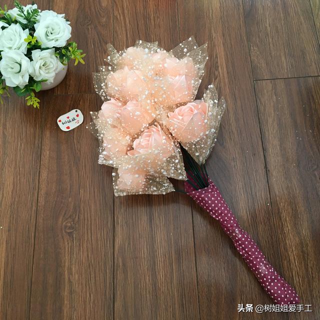 一束花怎么包装,包装纸怎么包花