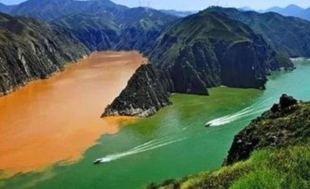 甘肃旅游必去十大景点，甘肃风景最美的十个景区