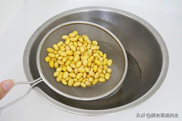  纯黄豆豆浆怎么做，玉米纯豆浆的做法
