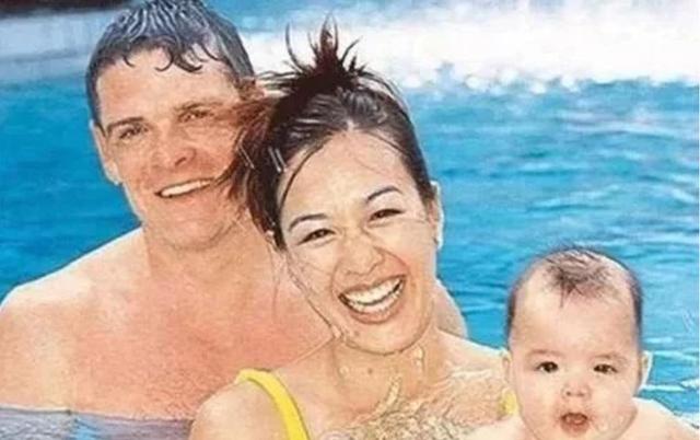 50歲鍾麗緹三婚二離，為小12歲老公拼四胎，為了追愛真勇敢 娛樂八卦吃瓜 第5张