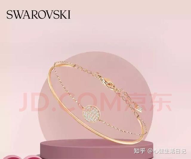 送女友哪些礼物绝不会出错？ 情人节送女朋友什么礼物比较有意义