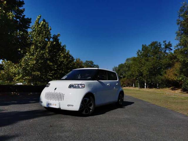 试驾欧拉白猫：靠卖萌也靠实力圈粉